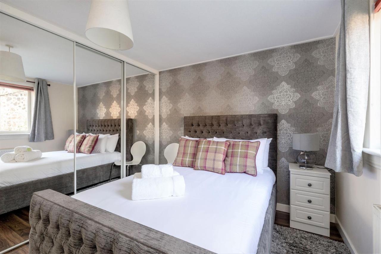Stunning 1 Bed At Holyrood Palace & Arthurs Seat Edimburgo Exterior foto